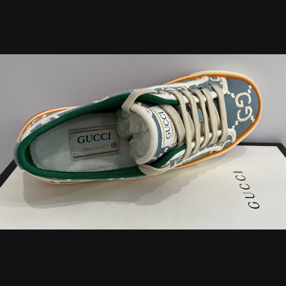 Authentic New Gucci Shoes - Picture 3 of 5